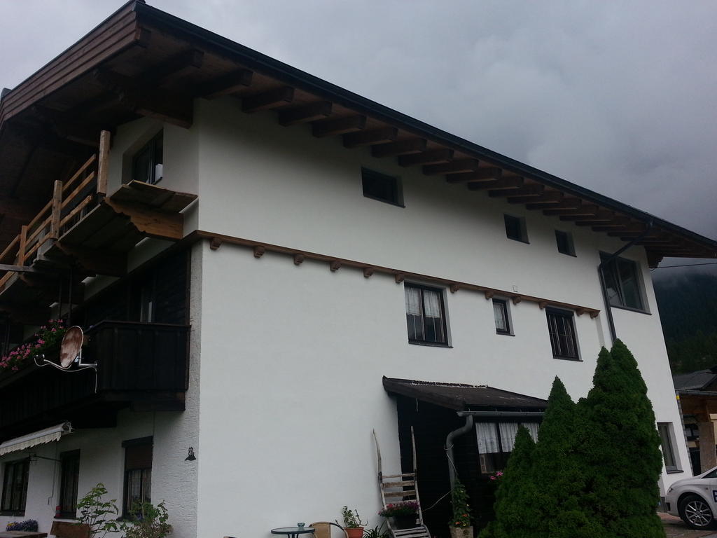 Haus Karwendelblick Bed & Breakfast Leutasch Dış mekan fotoğraf